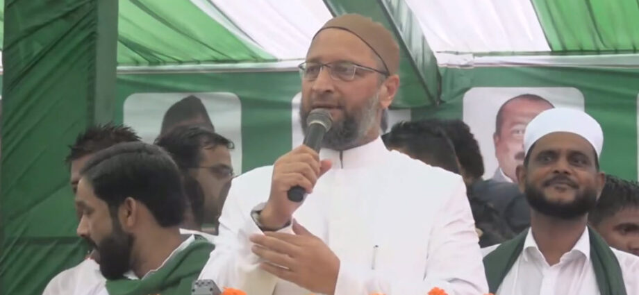 owaisi-says-target-killings-in-kashmir-result-of-modi-governments-failures